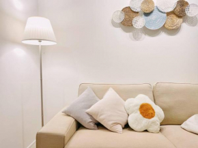 Arcoris Mont Kiara 1 to 5 pax Milky Minimalist